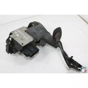 gache Serrure de porte arrière gauche FORD FIESTA année 2002 n°48