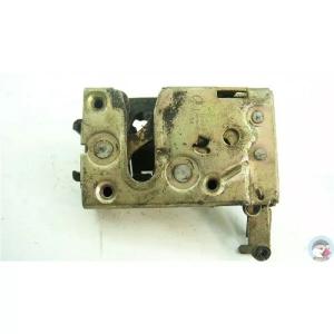 gache Serrure de porte avant droit passager PEUGEOT 405 n°72