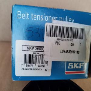 GALET COURROIE ACCESSOIRE RENAULT LAGUNA 1 SAFRANE 1 2.0 2.5 16V VOLVO V70 850