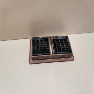 grille aeration aerateur central tableau de bord CITROEN VISA C15