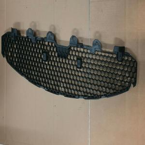 GRILLE DE PARE-CHOC AVANT PARTIE INFERIEURE POUR KIA CARENS 06-12 865911d000