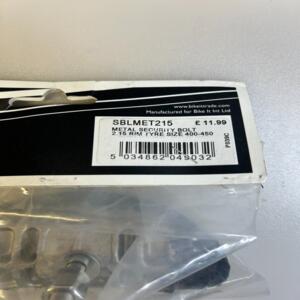 GRIPSTER ROUE ARRIERE 4.00 4.50 2.15 CROSS ENDURO TRAIL bike it SBLMET215