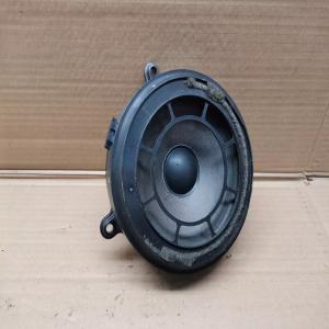 Haut-Parleur enceinte Avant Mercedes CLK Classe C W203 W209 A2038201102