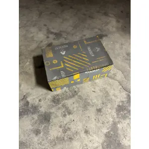 Lot 10 Bougies RENAULT - PEUGEOT CITROEN FORD ... - 7700731583