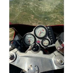 Moto Triumph T595 2002 80000km 