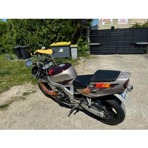 Honda CBR 900 RR "Tiger" – 1993 – 70 000 km – Collector sportif – 3 500 €