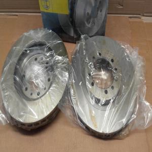 Jeu de 2 disques de frein avant Mitsubishi L200 Pajero Ø 276 MM