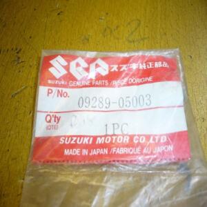 joint queue soupape suzuki 09289-05003 5.5X11X8.2 09289-05015