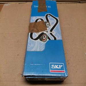 KIT DE DISTRIBUTION AUDI 100 2.5 TDI 90 a 94 CT 755 K1 530016010 074109243A