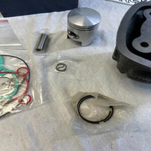 kit Haut Moteur rms 100080020 piaggio gilera  50 runner nrg mc2 zip sp 487793