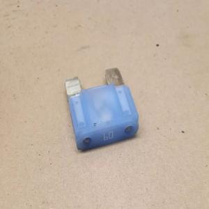 Maxi fusible 60A 32V jaune voiture automobile 2.9X3.5 CM