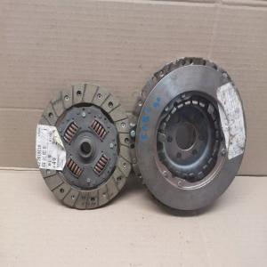 MECANISME DISQUE EMBRAYAGE VW POLO 3 6V 036 141 031SX  036141031SV  036141031SX