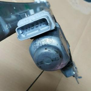 mecanisme leve vitre Gauche Avant Peugeot 207 3 portes 440787 D 119856 9221.W9
