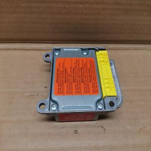 MODULE CONTROLE AIR BAG NEW BEETLE GOLF 4 REF 1C0909605A/026