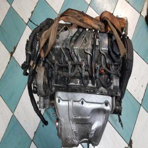 MOTEUR 5 CYLINDRES  VOLVO S80 S60 XC70 V70 II 2,4 D5 D5244T
