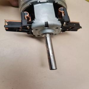 MOTEUR PULSEUR BRASSEUR D'AIR MERCEDES ACTROS 0130063602