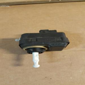 Moteur reglage phare avant Volvo