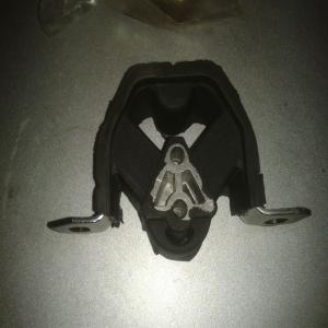 OPEL CORSA B 1.5 D et TD 1.7 D  SUPPORT BOITE 02033 00684 126