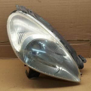 Optique Phare Avant Droit passager Citroen Xsara Picasso ref 9631494980