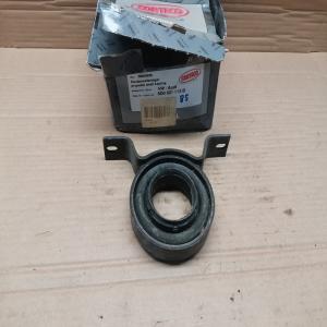 Palier Support Cardan Arbre De Transmission Pour AUDI A4 REF 8D0521113B  600626
