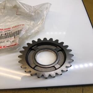 pignon 4eme 24t kawasaki 13262-0331 kx 250 t6f 2006