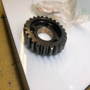 pignon 4eme 24t kawasaki 13262-0331 kx 250 t6f 2006
