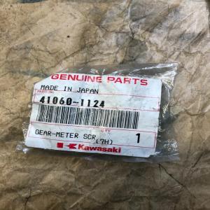 pignon entrainement compteur 23t  kawasaki 41060-1124 ex 250 500 kr1 kr1s zzr 6