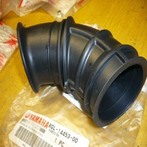 pipe 1 filtre air moto neige YAMAHA 08 a 14 FX 10 NYTRO MTX RTX XTX 8gl-14453-00