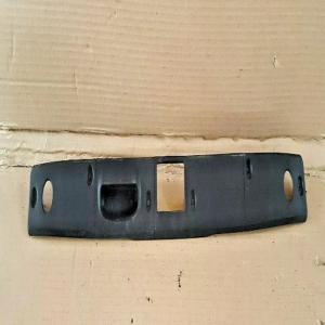 plastique poignee de coffre mercedes W211 ref a2117500193
