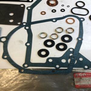 pochette joint moteur incomplète suzuki 11401-27831 gsf 1200 bandit 11401-27830