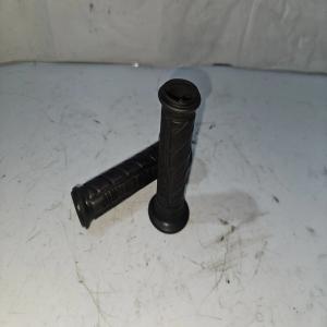 POIGNEES GUIDON HONDA CM 125 CUSTOM JC05 1998 (83-03)