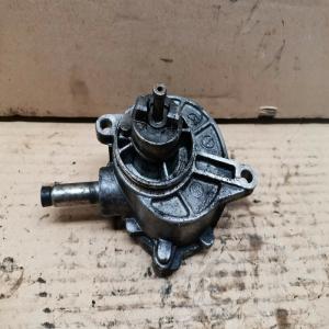 Pompe à vide assistance freinage mercedes w211 s211 w204 s204 om646 6462300265