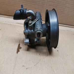Pompe de direction VOLKSWAGEN GOLF 4