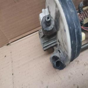 POMPE FLOTTEUR JAUGE DE NIVEAU CARBURANT ALFA ROMEO 145 146  1.4 1.6 16V