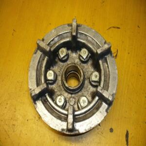 porte couronne suzuki  gsx 400 gs