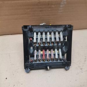 porte fusible mercedes w123 ref 1235400350