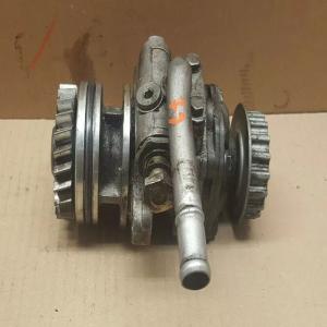 PPOMPE HYDRAULIQUE DIRECTION POUR VW TRANSPORTEUR TOUAREG 2.5 R5 TDI 7H0422153H