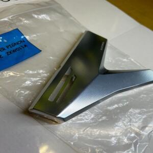 protection pignon chaine Rizoma zkw011a kawasaki Z1000 2010 13  Z1000 SX 11 2013