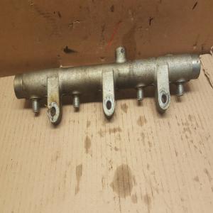 Rampe d'injection Common Rail Citroen xsara picasso Peugeot 306 406 206 2.0 HDi