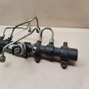 RAMPE INJECTION pour SSANGYONG RODIUS REXTON 2.7 XDI REF A6650700295  *