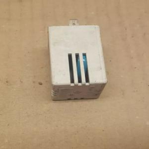 RELAIS RENAULT LAGUNA 2 MEGANE KANGOO MASTER CLIO 2 ESPACE 4 BLANC 12v 73600712
