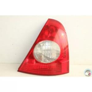 RENAULT CLIO 2 phase 2 8200071414 n°143 Feux arrière