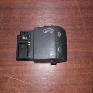 RENAULT LAGUNA 2  ESPACE 4 COMMANDE RADIO AUTORADIO REF 7701049643