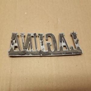RENAULT LAGUNA MONOGRAMME LOGO EMBLÈME INSIGNE