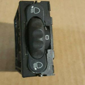 RENAULT MEGANE 1  BOUTON  COMMANDE REGLAGE HAUTEUR PHARE FEUX 7700430218