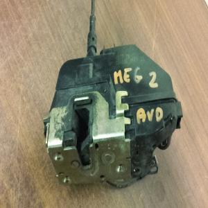 RENAULT MEGANE 2 GACHE SERRURE DE PORTE AVANT DROIT FICHE 4 PINS