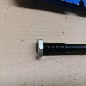 Rotule axiale Droit pour BMW Série 1 E81 SERIE 3 E90 X1 E84 REF 132106765235