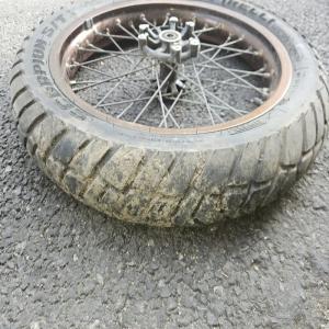 ROUE AVANT DERBI MULHACEN 125 2011