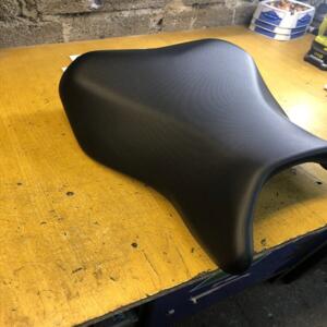 selle origine conducteur suzuki gsx-s 750 2017 2021 45100-13k00 n°2