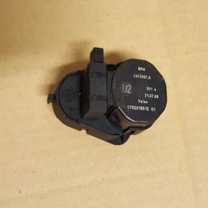 servomoteur Chauffage  BMW e39 serie 5 ref  69026979 0765018512 01